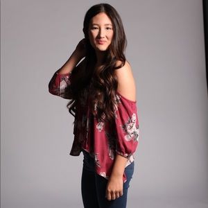 Meet your Posher, Julia